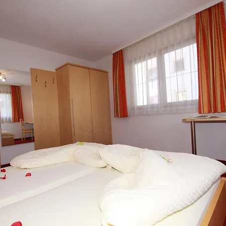 Bergkristall Apartmán *