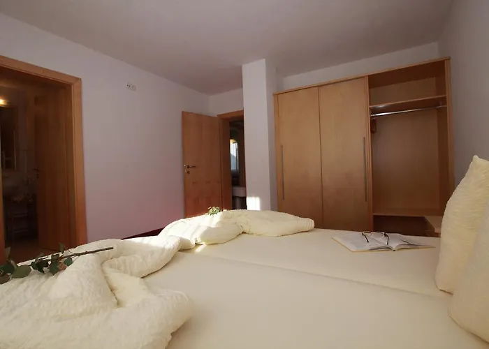 Bergkristall شقة سيرفاوس