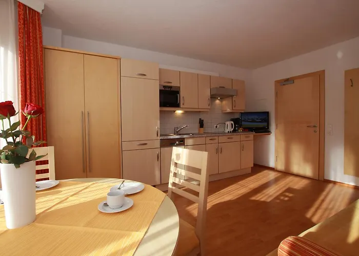 Bergkristall شقة سيرفاوس